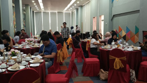 Fakultas Ilmu Komunikasi Universitas Jayabaya Sukses Gelar Event Table Manner di Hotel Liberta