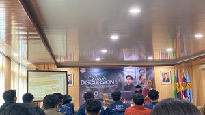 Public Disscusion #2 FISIP HI Jayabaya : Persaingan Ekonomi Global