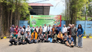 Serah Terima Kegiatan Peduli Kampus dari Fakultas Hukum (FH) Universitas Jayabaya kepada Fakultas Ilmu Sosial dan Ilmu Politik (FISIP) Universitas Jayabaya